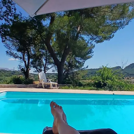 Apartment Confortable Au Calme Avec Acces Piscine Et Parking *