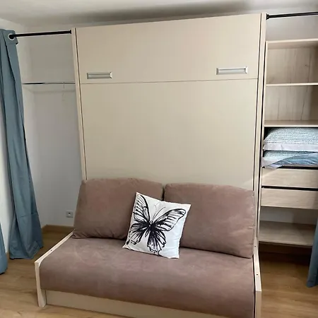 Confortable Au Calme Avec Acces Piscine Et Parking Appartement Bouc-Bel-Air